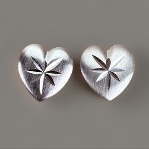 Beautiful etched Silvertone heart small pierced earrings